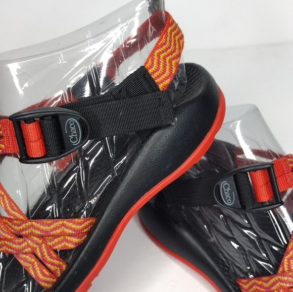 Chaco Rainbow Orange Slip On Strap Up Kids Sandals - Picture 13 of 14